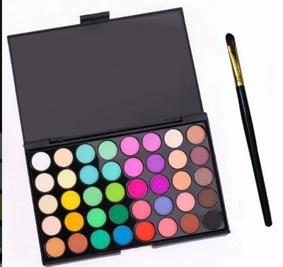 40 Color Eyeshadow Palette
